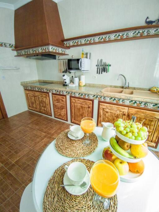La Barberia De Miguel Villa เอลชอร์โร ภายนอก รูปภาพ