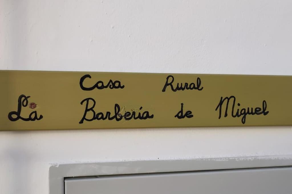 La Barberia De Miguel Villa เอลชอร์โร ภายนอก รูปภาพ